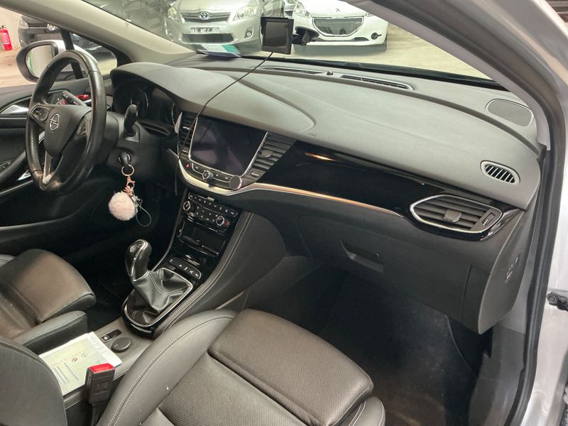 Opel Astra 1.5 CDTI Elegance Start/Stop 2020 – снимка 23