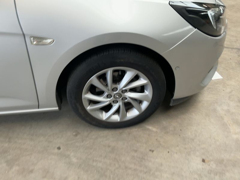Opel Astra 1.5 CDTI Elegance Start/Stop 2020 – снимка 11
