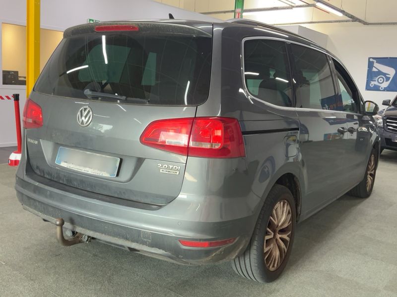 Volkswagen Sharan 2.0 TDI Cup BlueMotion Tech 2015 – снимка 8