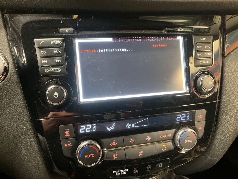 Nissan Qashqai 1.6 dCi Black Edition 2017 – снимка 36