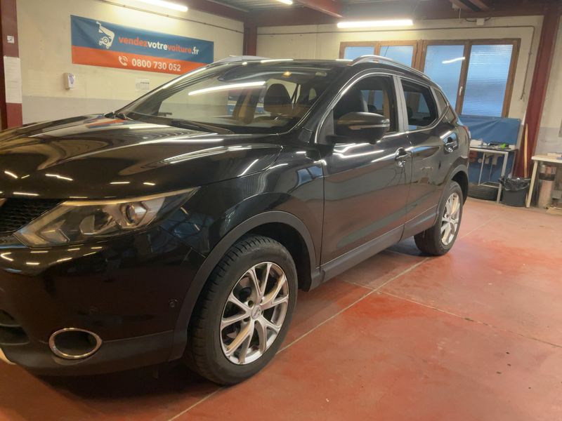 Nissan Qashqai 1.6 dCi Black Edition 2017 – снимка 2
