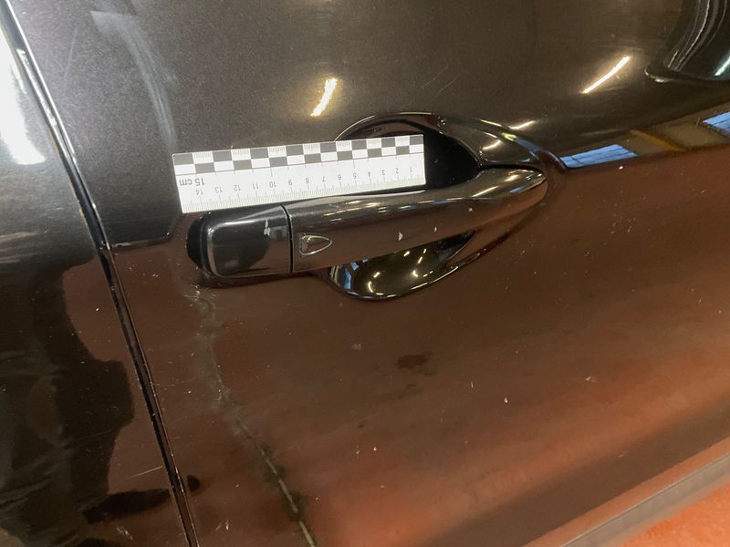Nissan Qashqai 1.6 dCi Black Edition 2017 – снимка 25