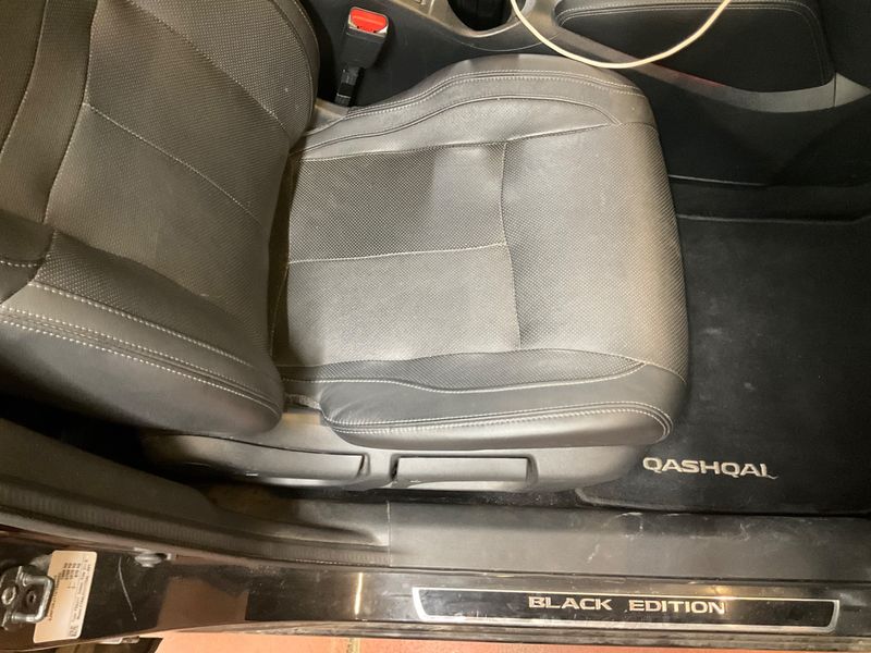 Nissan Qashqai 1.6 dCi Black Edition 2017 – снимка 34