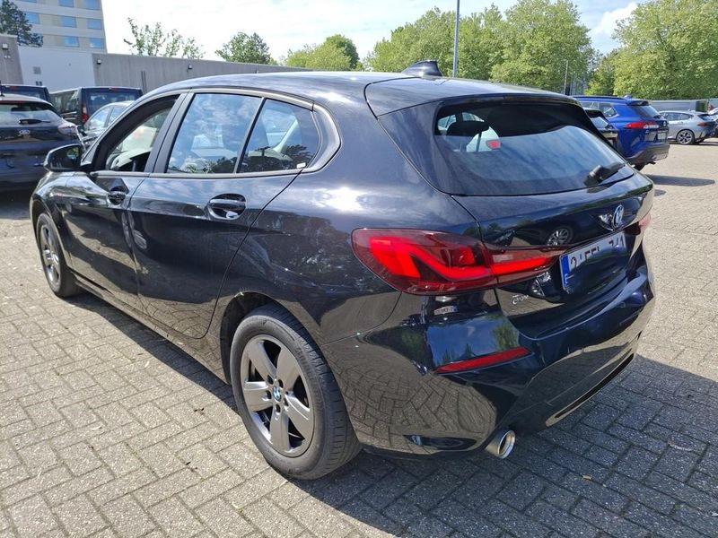 BMW 1er 116i Advantage 2024 – снимка 4