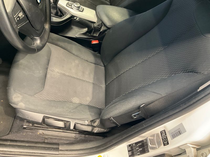BMW 1er 116d 2013 – снимка на щета 32