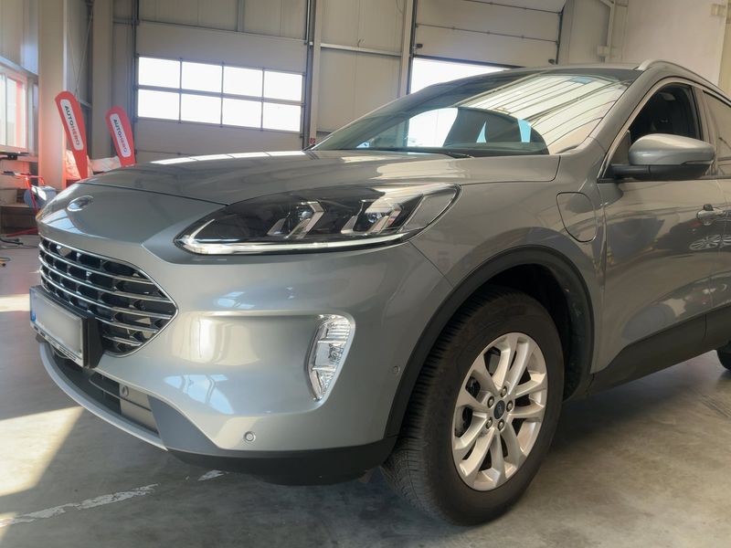 Ford Kuga 2.5 Plug-in Hybrid Titanium 2022 – снимка 2
