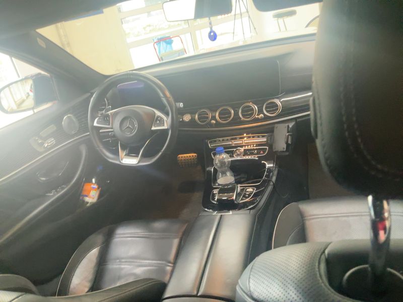 Mercedes-Benz E-Klasse E 63 AMG S T 4Matic 2018 – снимка 18