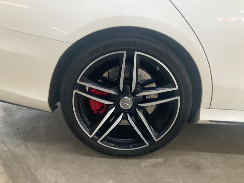 Mercedes-Benz E-Klasse E 63 AMG S T 4Matic 2018 – снимка 9