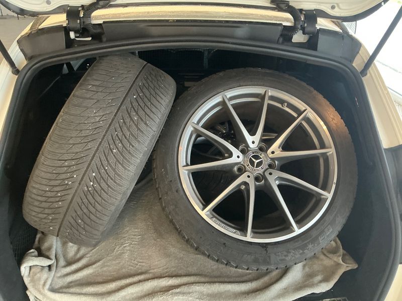 Mercedes-Benz E-Klasse E 63 AMG S T 4Matic 2018 – снимка 15