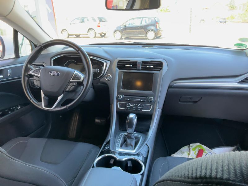 Ford Mondeo 2.0 TDCi Titanium 2015 – снимка 17