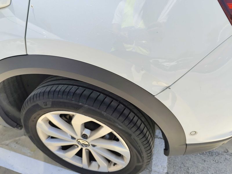 Volkswagen T-Roc 2.0 TDI Life 2023 – снимка 14