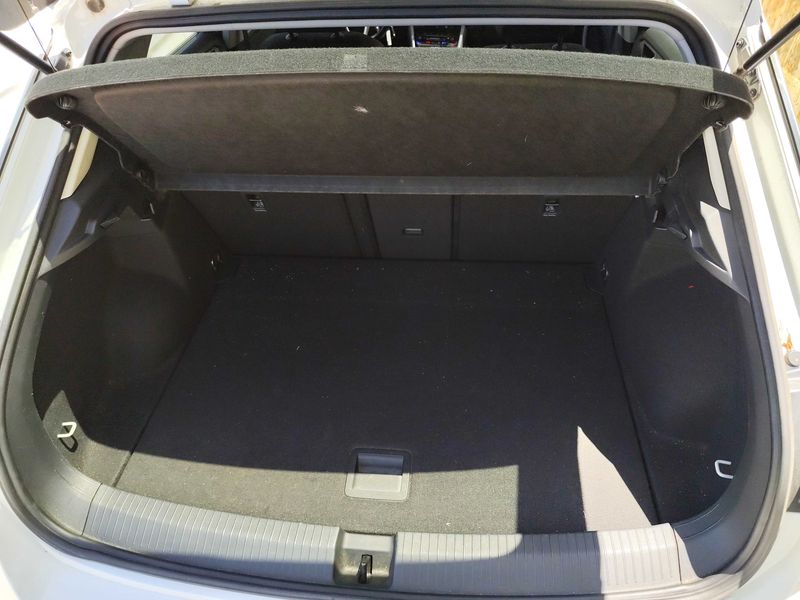 Volkswagen T-Roc 2.0 TDI Life 2023 – снимка 9