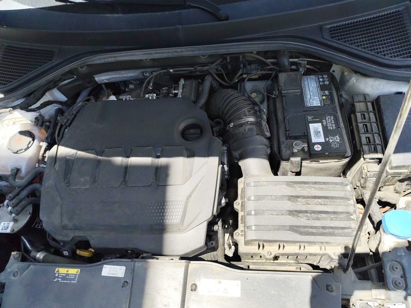 Volkswagen T-Roc 2.0 TDI Life 2023 – снимка 8