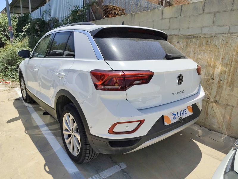 Volkswagen T-Roc 2.0 TDI Life 2023 – снимка 3