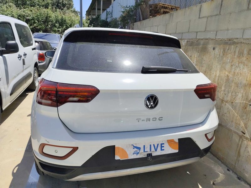 Volkswagen T-Roc 2.0 TDI Life 2023 – снимка 4