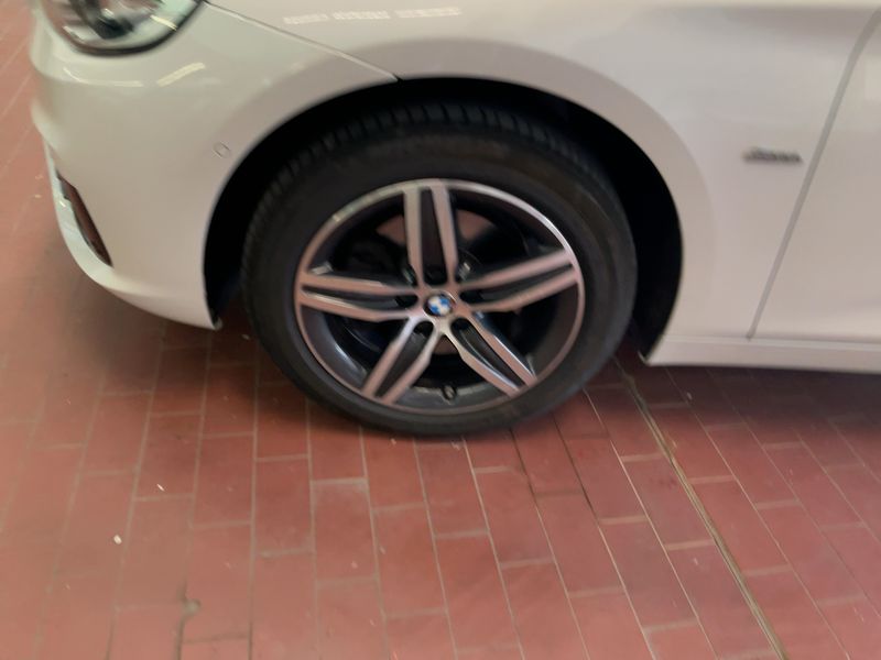 BMW 2er 218d Gran Tourer Sport Line 2016 – снимка 17