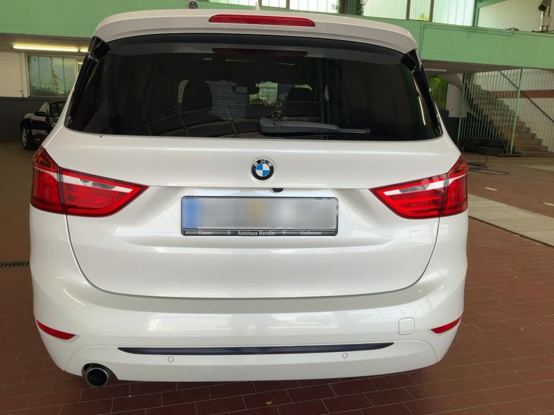 BMW 2er 218d Gran Tourer Sport Line 2016 – снимка 5