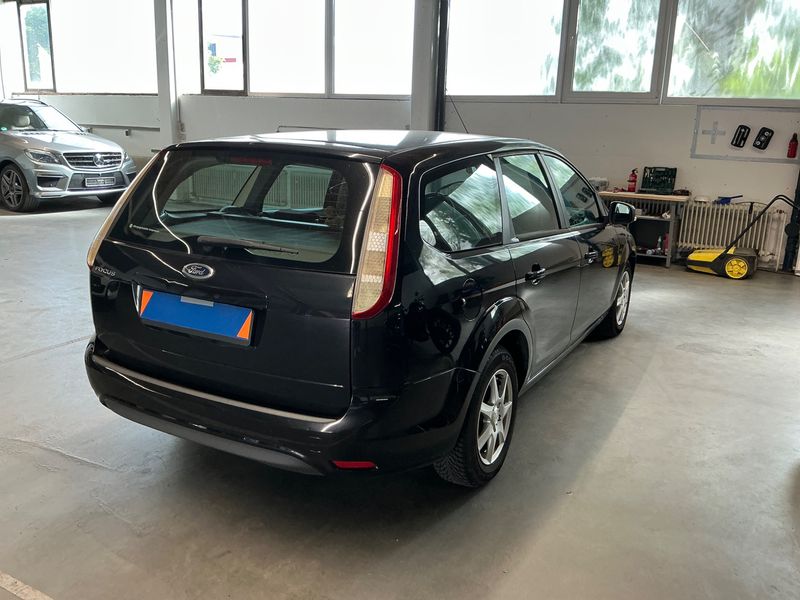 Ford Focus 1.6 Concept 2011 – снимка 2