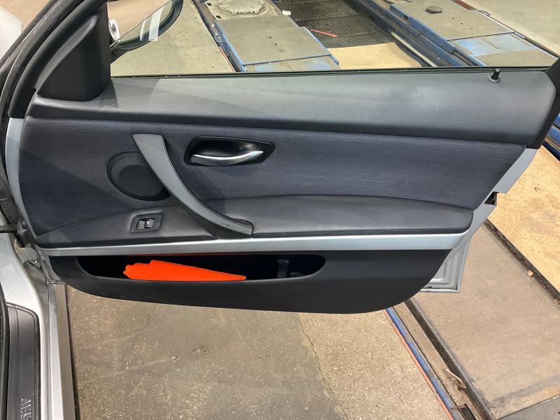BMW 3er 320i 2005 – снимка 27