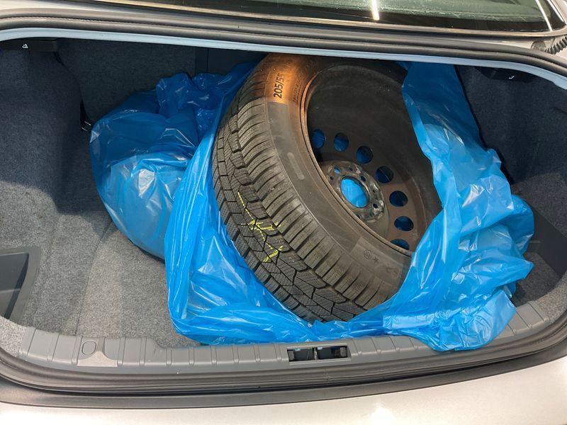 BMW 3er 320i 2005 – снимка 15