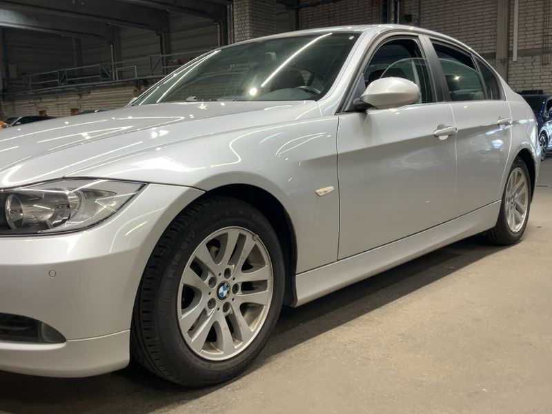BMW 3er 320i 2005 – снимка 2