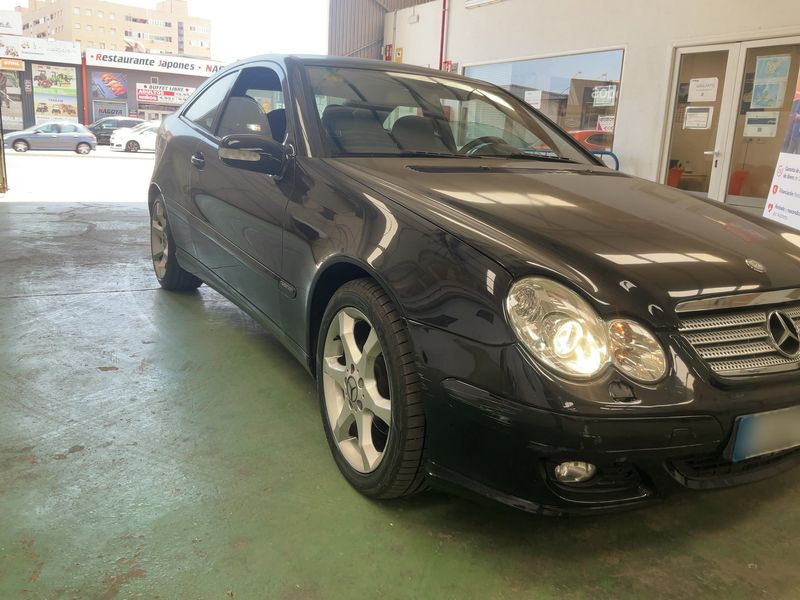 Mercedes-Benz C-Klasse C 180 Kompressor Sport Edition 2006 – снимка 12