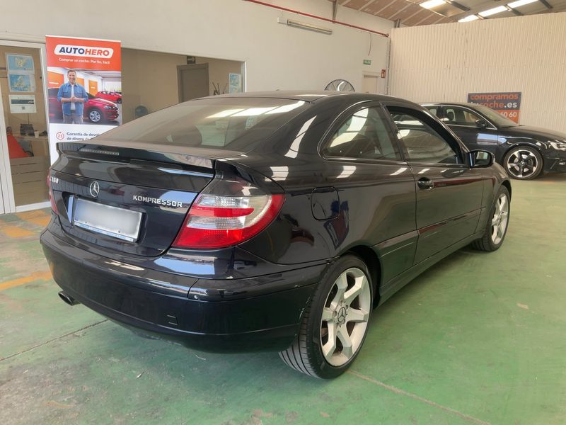 Mercedes-Benz C-Klasse C 180 Kompressor Sport Edition 2006 – снимка 8