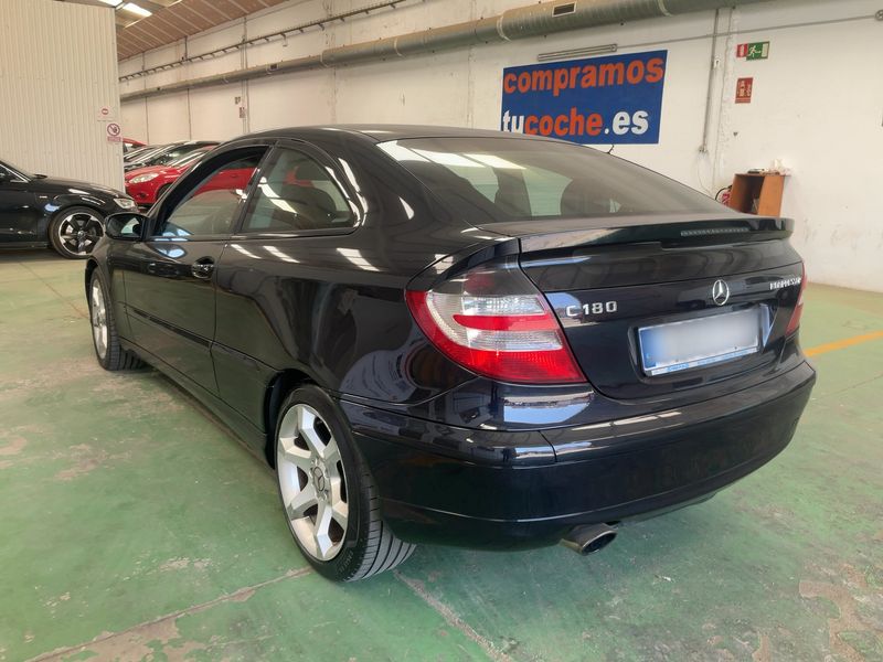 Mercedes-Benz C-Klasse C 180 Kompressor Sport Edition 2006 – снимка 6