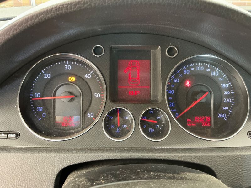 Volkswagen Passat 2.0 TDI Comfortline 2006 – снимка 4