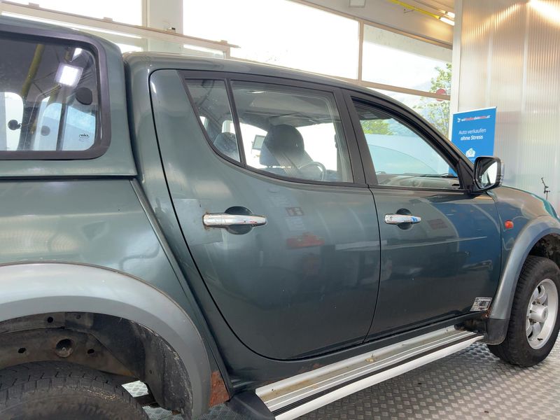 Mitsubishi L 200 2.5 DI-D Intense Doppelkabine 4WD 2007 – снимка 10