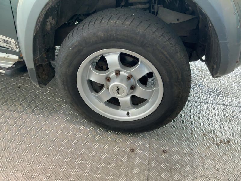 Mitsubishi L 200 2.5 DI-D Intense Doppelkabine 4WD 2007 – снимка 11