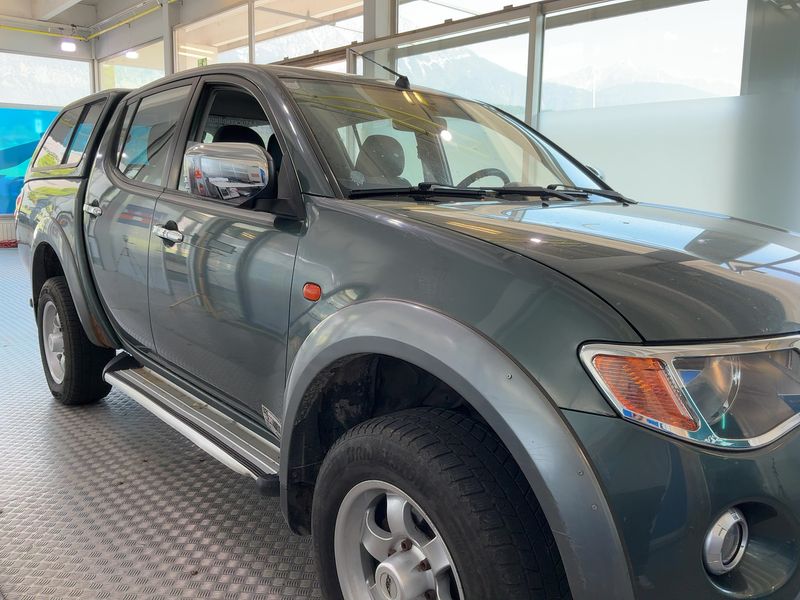 Mitsubishi L 200 2.5 DI-D Intense Doppelkabine 4WD 2007 – снимка 12