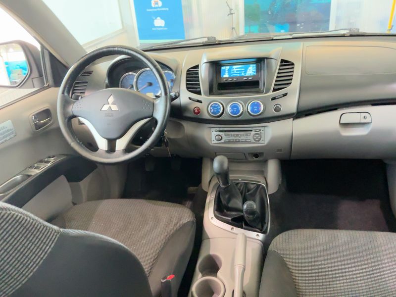 Mitsubishi L 200 2.5 DI-D Intense Doppelkabine 4WD 2007 – снимка 18