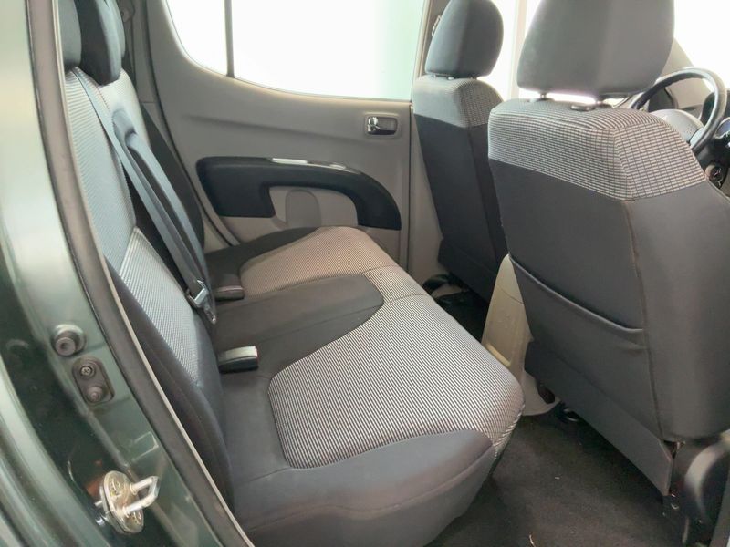 Mitsubishi L 200 2.5 DI-D Intense Doppelkabine 4WD 2007 – снимка 20