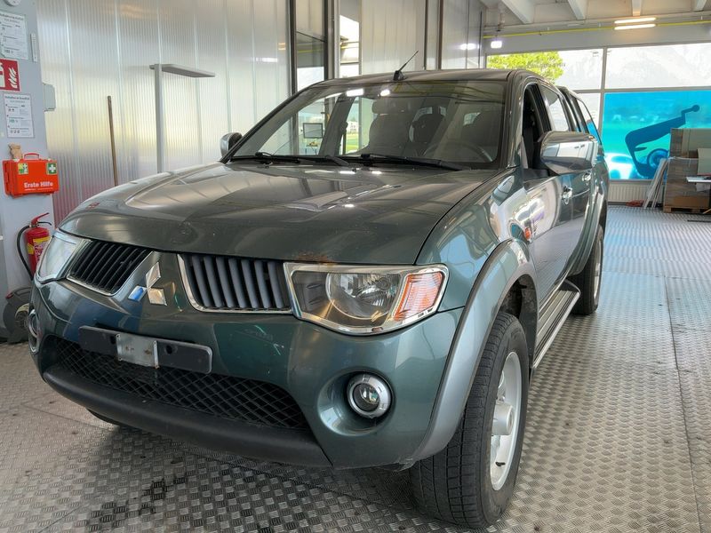 Mitsubishi L 200 2.5 DI-D Intense Doppelkabine 4WD 2007 – снимка 1