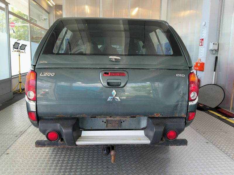 Mitsubishi L 200 2.5 DI-D Intense Doppelkabine 4WD 2007 – снимка 7
