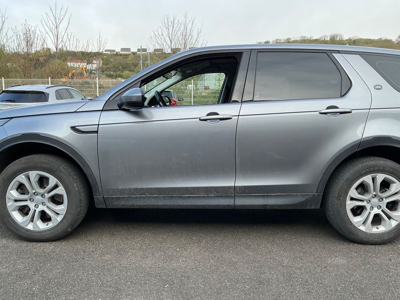 Land Rover Discovery Sport D150 Mild-Hybrid S AWD 2019 – снимка 4