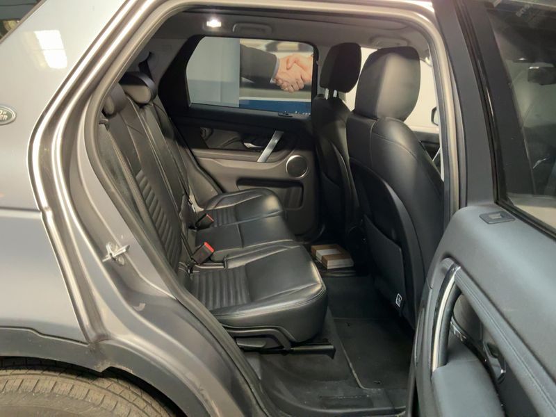 Land Rover Discovery Sport D150 Mild-Hybrid S AWD 2019 – снимка 19