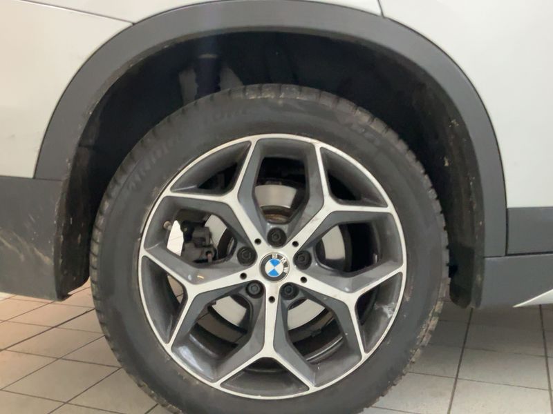 BMW X1 sDrive 20i xLine 2019 – снимка 9