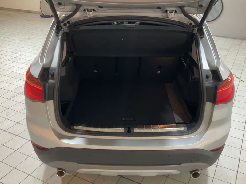 BMW X1 sDrive 20i xLine 2019 – снимка 15