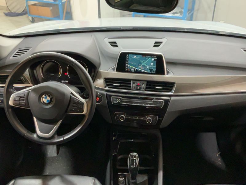BMW X1 sDrive 20i xLine 2019 – снимка 17