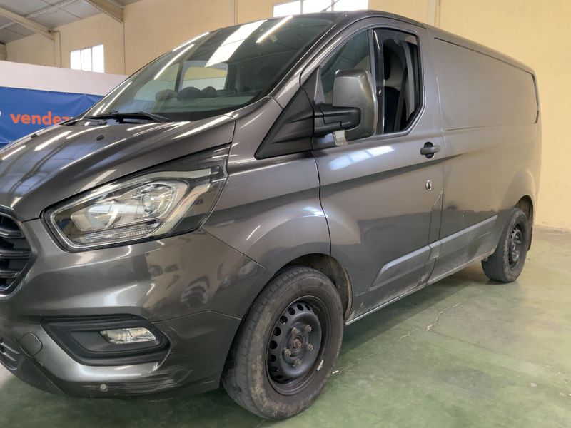 Ford Transit Custom 2.0 TDCi 300 L1 Limited 2021 – снимка 2