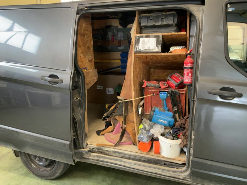 Ford Transit Custom 2.0 TDCi 300 L1 Limited 2021 – снимка 19