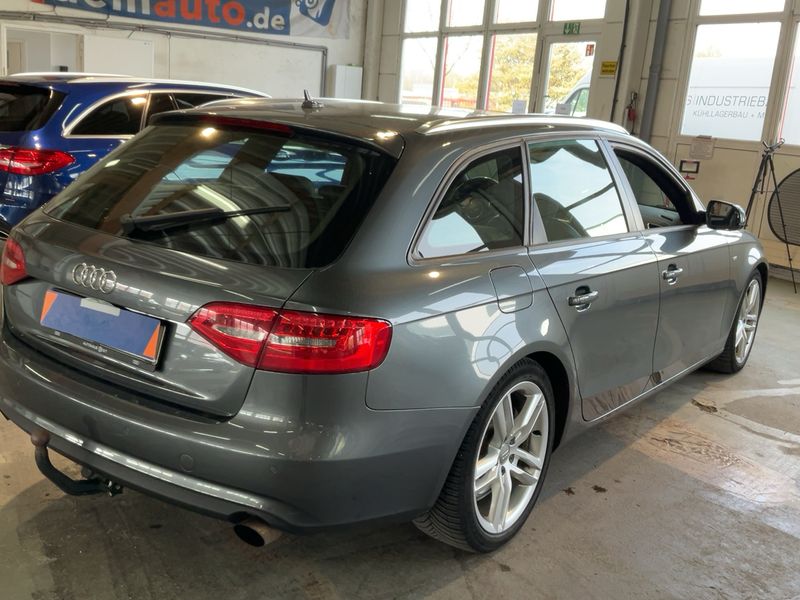 Audi A4 2.0 TFSI quattro S line Sportpaket plus 2013 – снимка 8