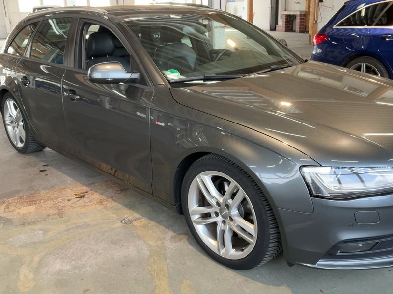 Audi A4 2.0 TFSI quattro S line Sportpaket plus 2013 – снимка 12