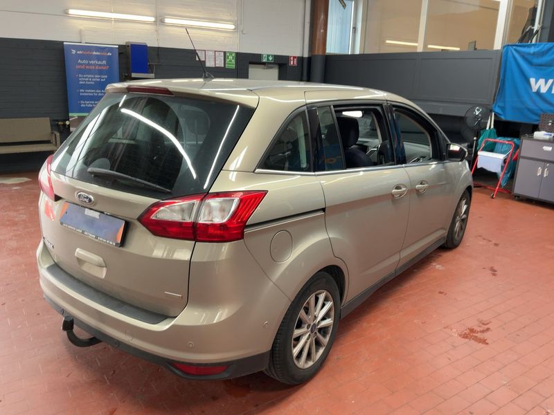 Ford Grand C-Max 1.5 EcoBoost Titanium 2017 – снимка 8