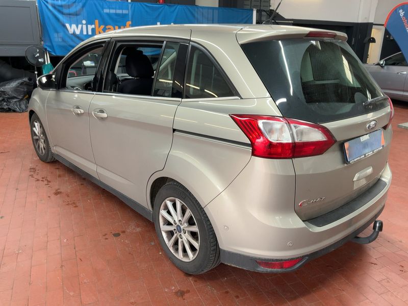 Ford Grand C-Max 1.5 EcoBoost Titanium 2017 – снимка 6