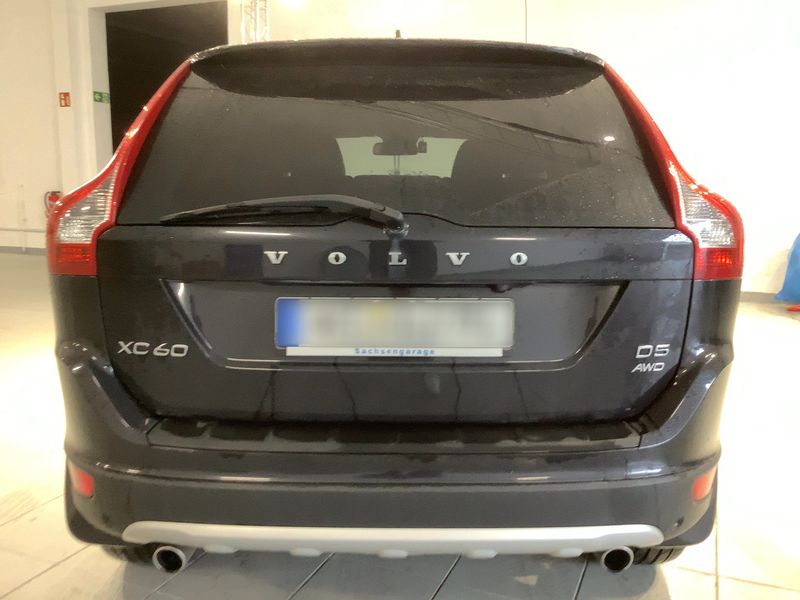 Volvo XC60 2.4 D5 Summum AWD 2012 – снимка 7