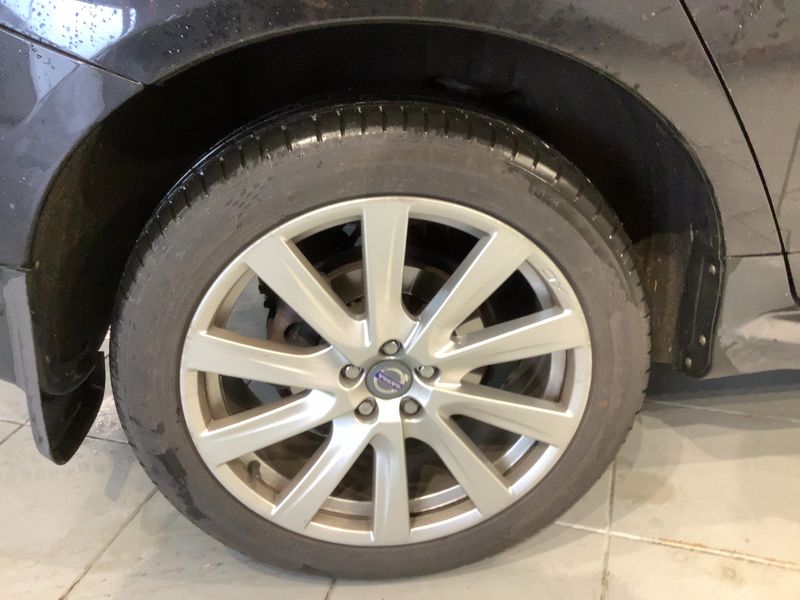 Volvo XC60 2.4 D5 Summum AWD 2012 – снимка 9