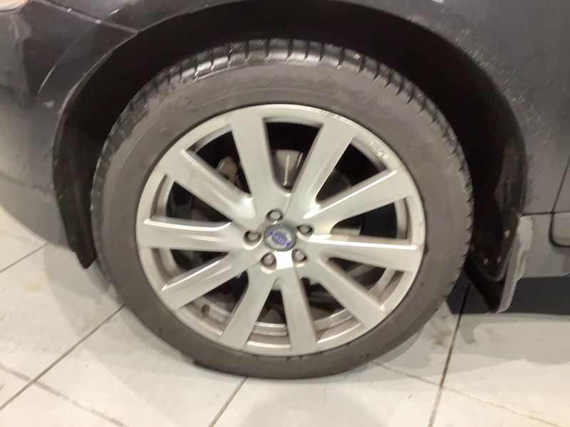 Volvo XC60 2.4 D5 Summum AWD 2012 – снимка 3